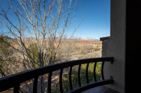 A12-The Grotto-Top Floor 2-bedroom Sunset Villa
